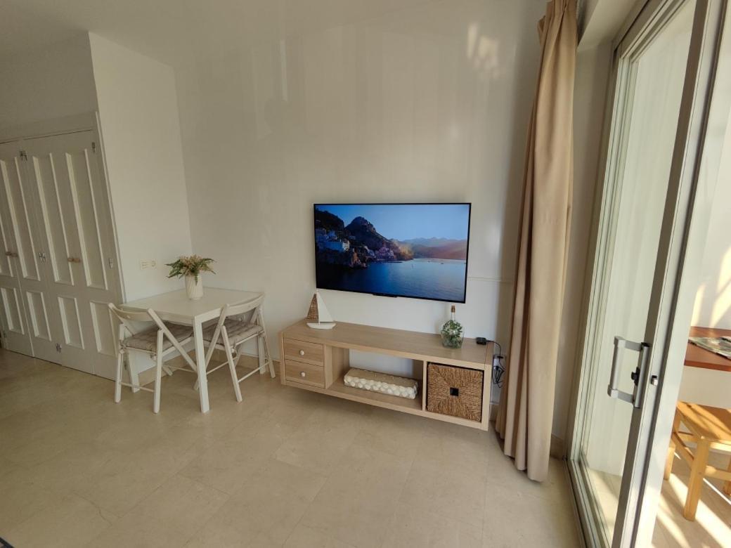 Estudio Puerto De Sotogrande ซานโรเก ภายนอก รูปภาพ